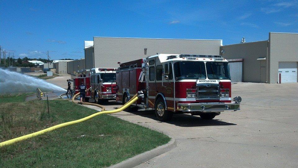 pump training with two fire engines