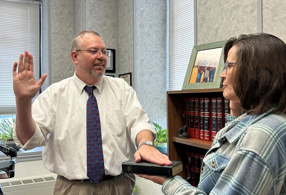 County Clerk swearing in City Clerk
