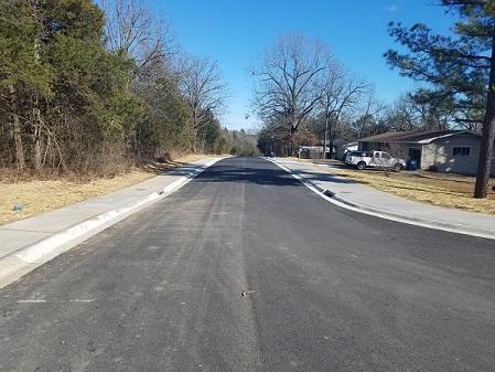 Western Hills Way at Western Hills Loop intersection - completed